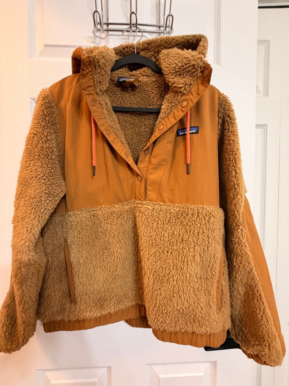 Patagonia Sherpa Pullover Hoodie - Camel/Tan